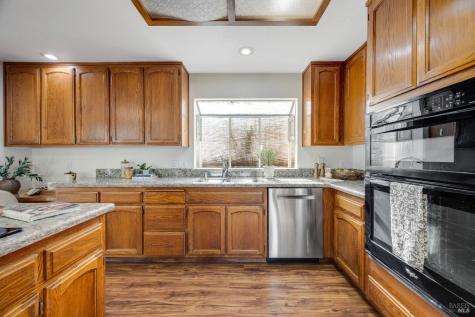 1874 Amy Avenue Santa Rosa CA 95401