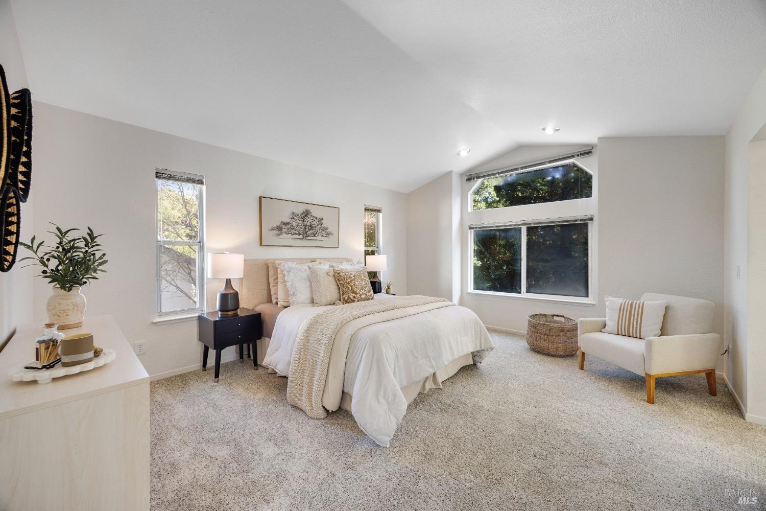 1874 Amy Avenue Santa Rosa CA 95401