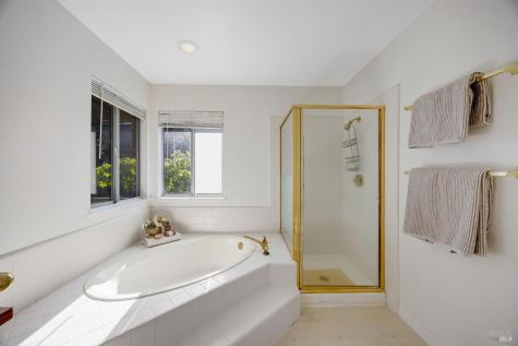 1874 Amy Avenue Santa Rosa CA 95401