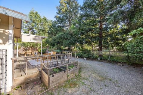 1874 Amy Avenue Santa Rosa CA 95401