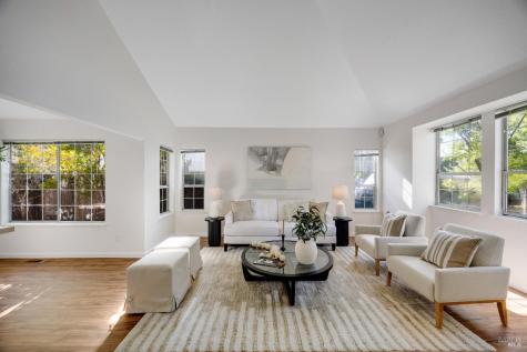 1874 Amy Avenue Santa Rosa CA 95401