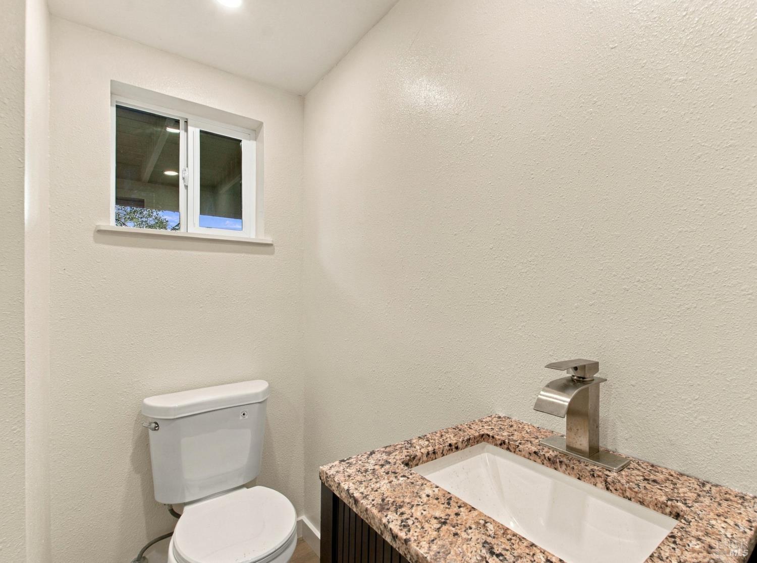 9438 Rio Vista Road Forestville CA 95472