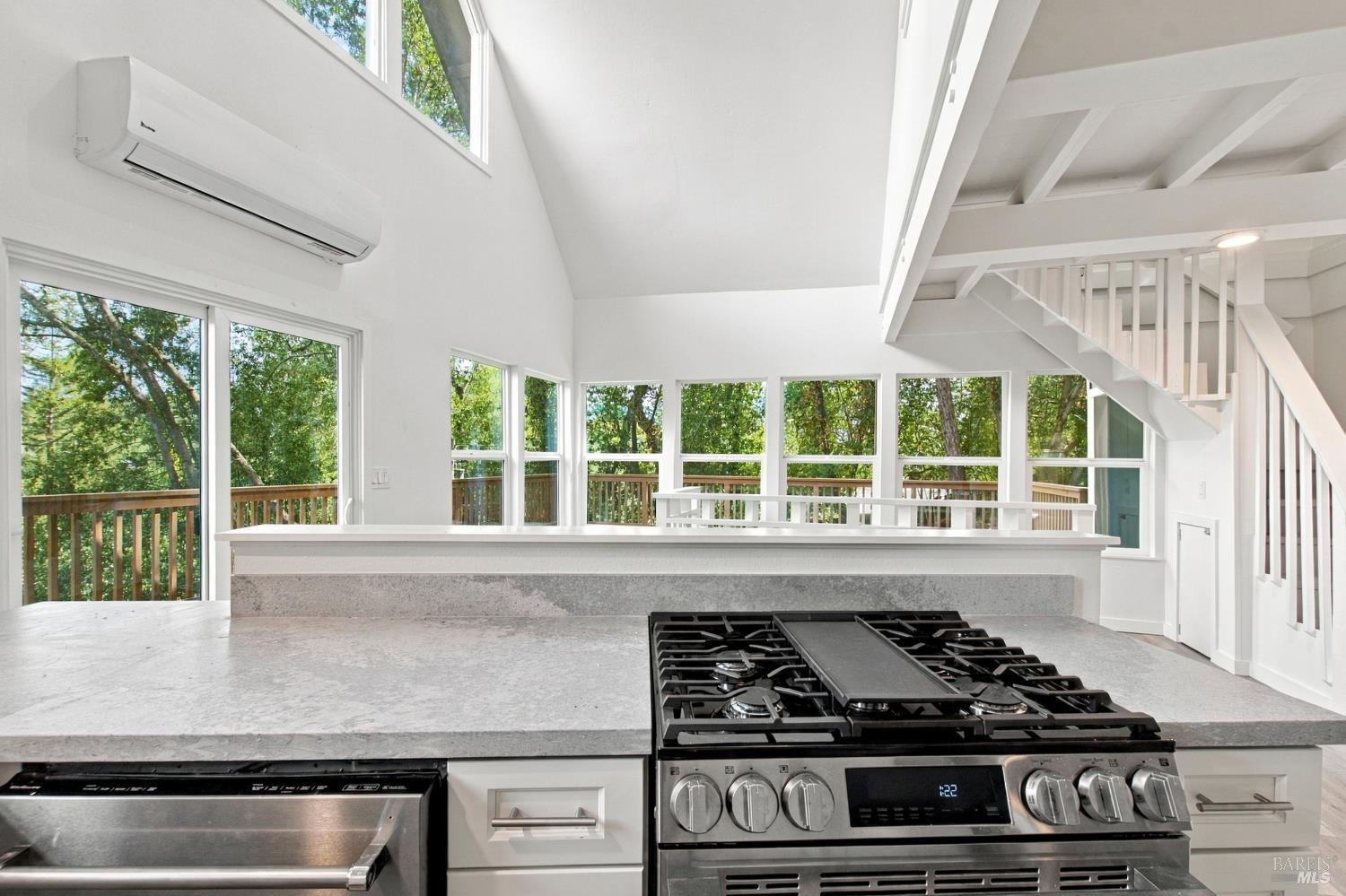 9438 Rio Vista Road Forestville CA 95472