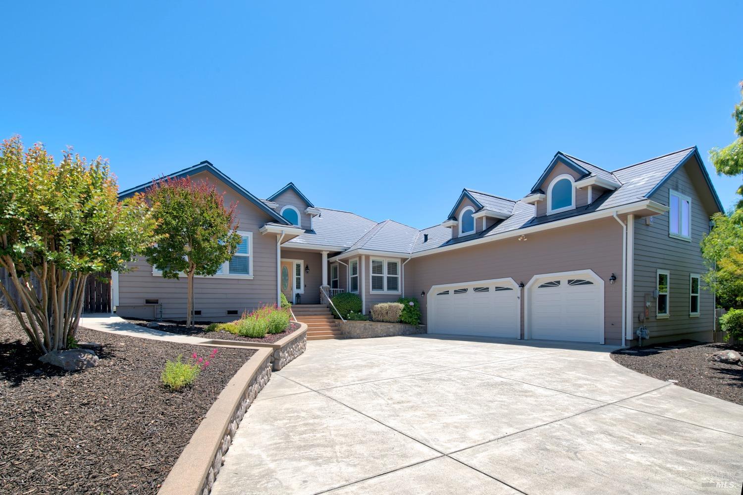 13 Fowler Court Petaluma CA 94952