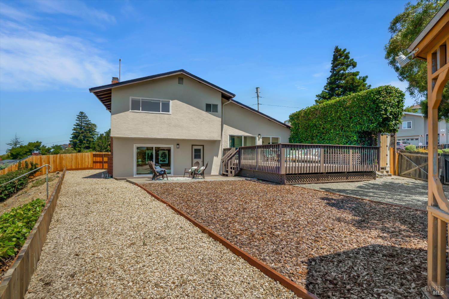 134 Ardmore Court Benicia CA 94510