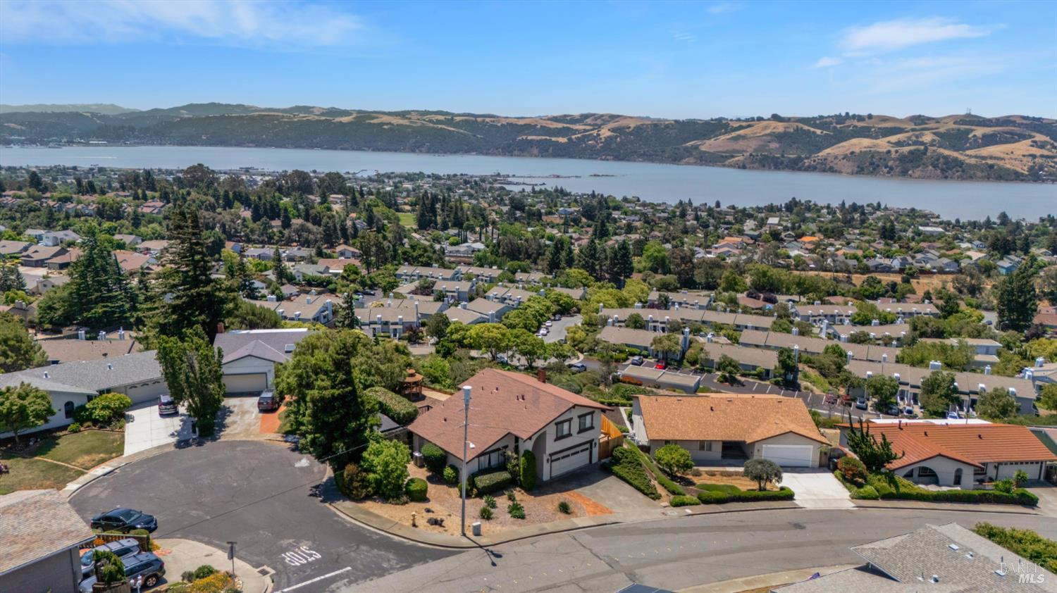 134 Ardmore Court Benicia CA 94510