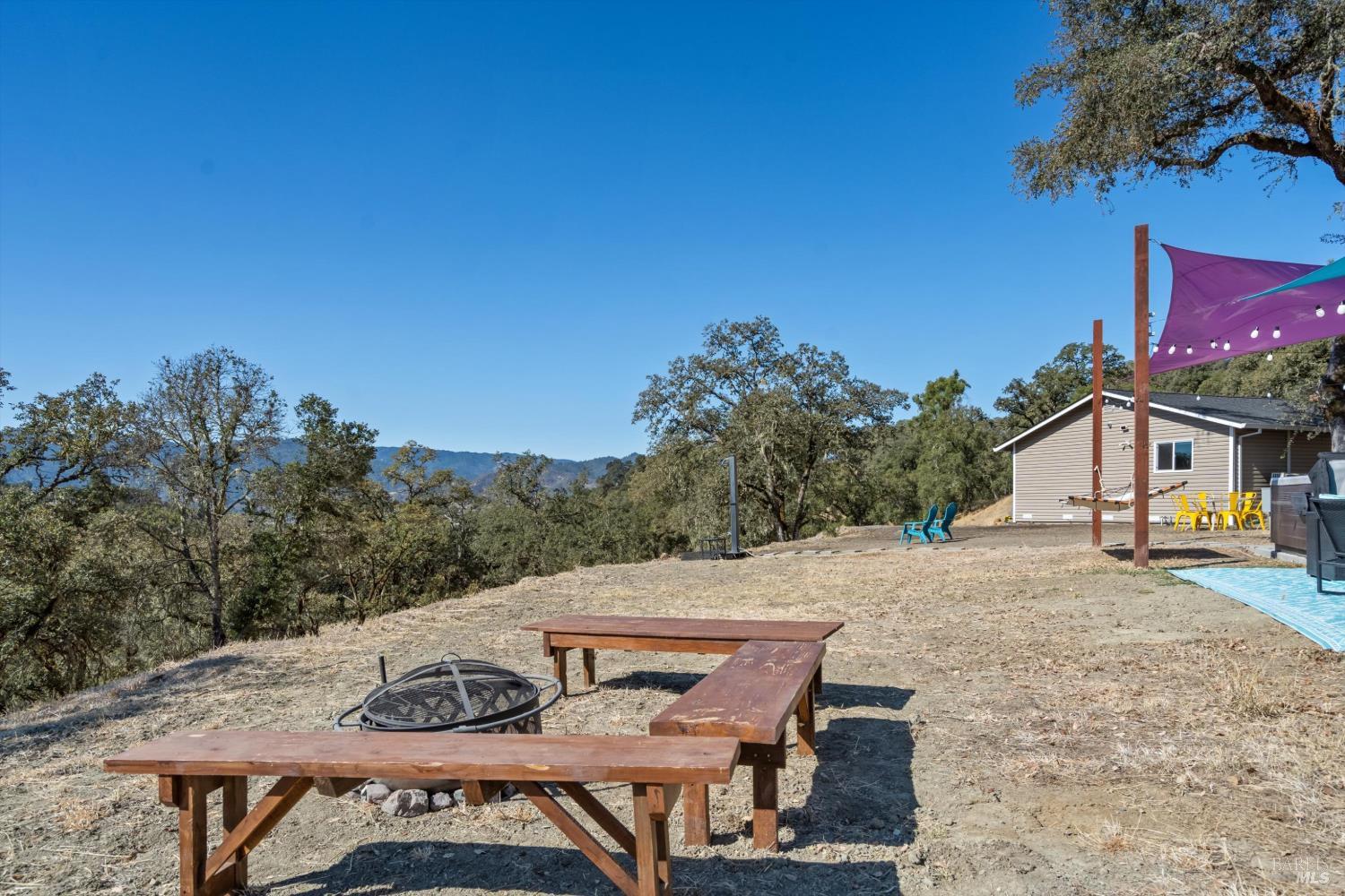 2441 Redemeyer Road Ukiah CA 95482