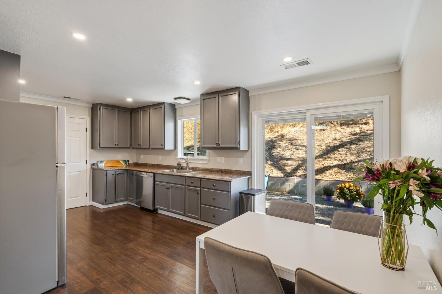 2441 Redemeyer Road Ukiah CA 95482