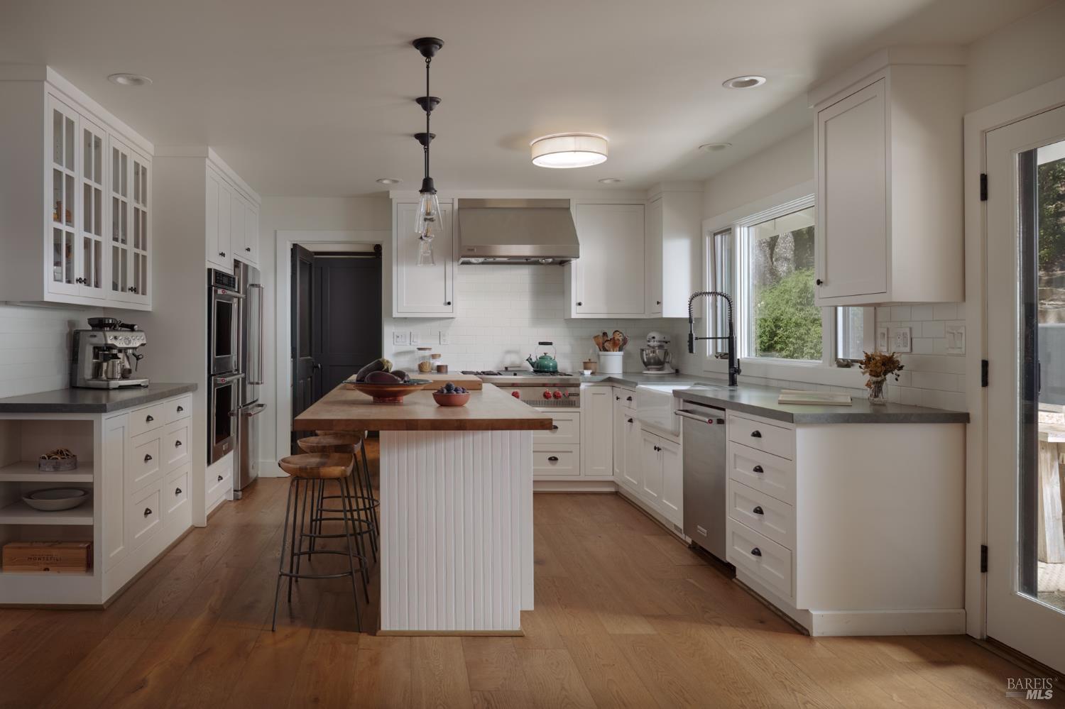 258 Via Monte Road St. Helena CA 94574