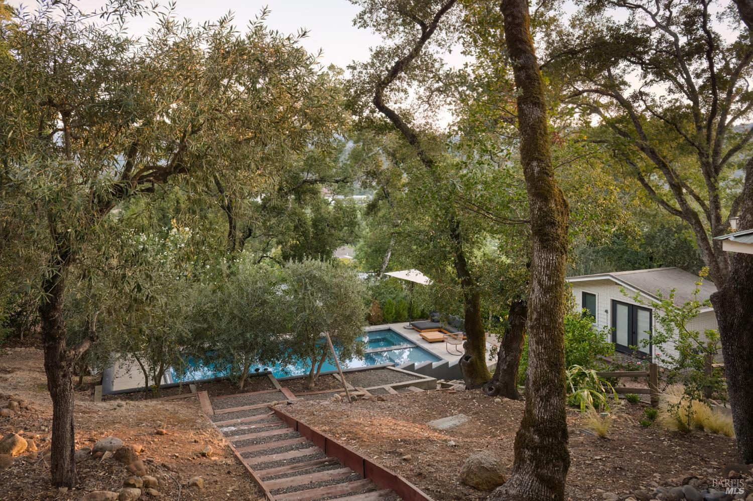 258 Via Monte Road St. Helena CA 94574