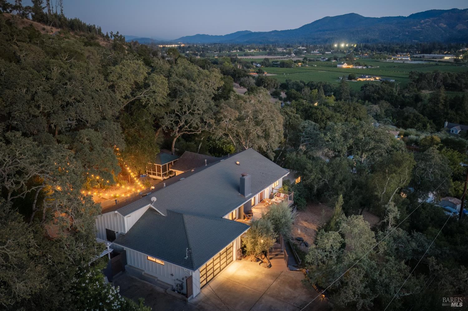 258 Via Monte Road St. Helena CA 94574