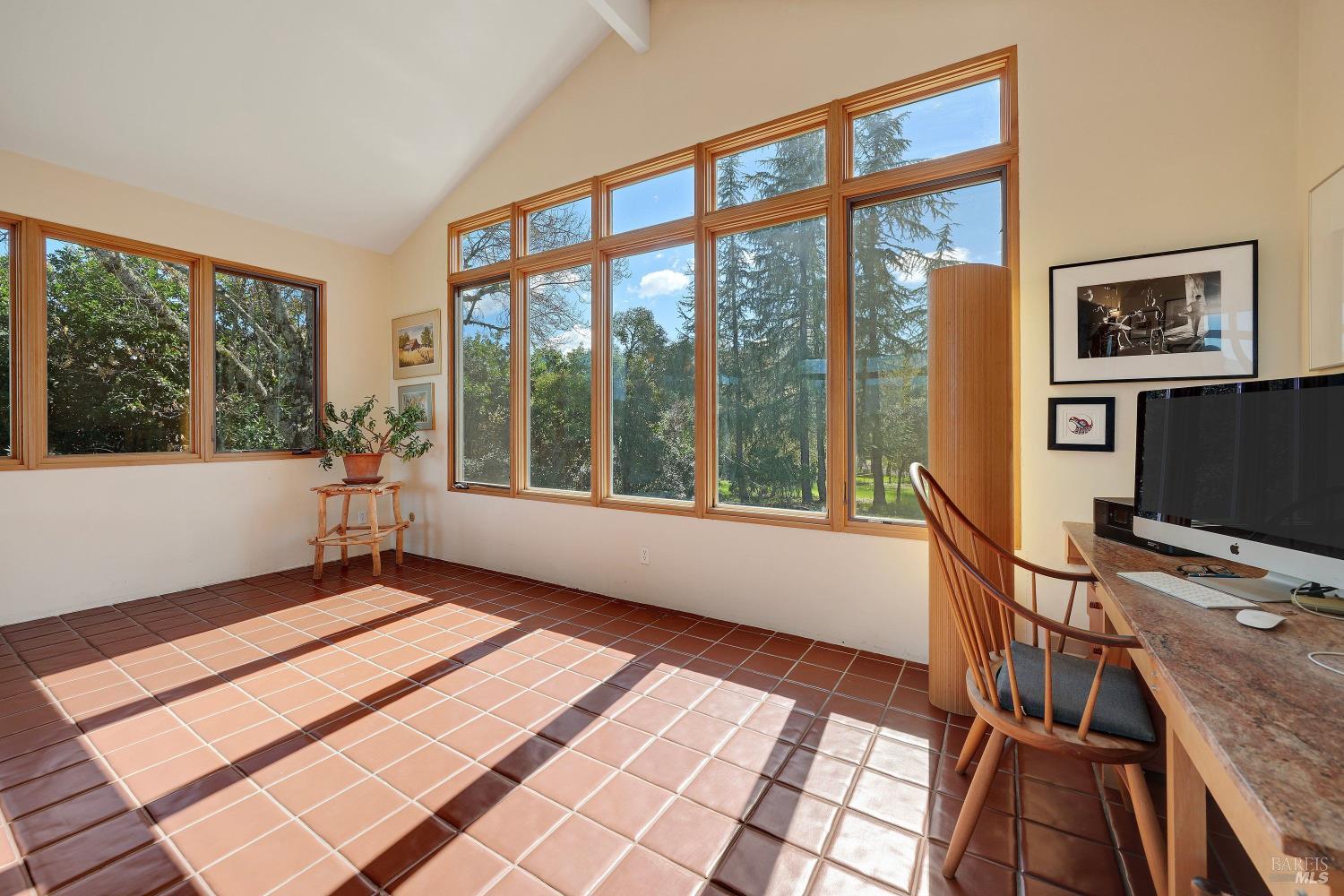 5809 Sharp Road Calistoga CA 94515