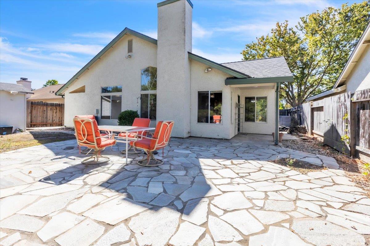 5923 Palm Springs Court Elk Grove CA 95758