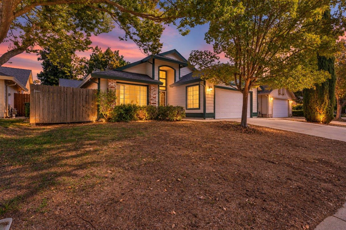 5923 Palm Springs Court Elk Grove CA 95758