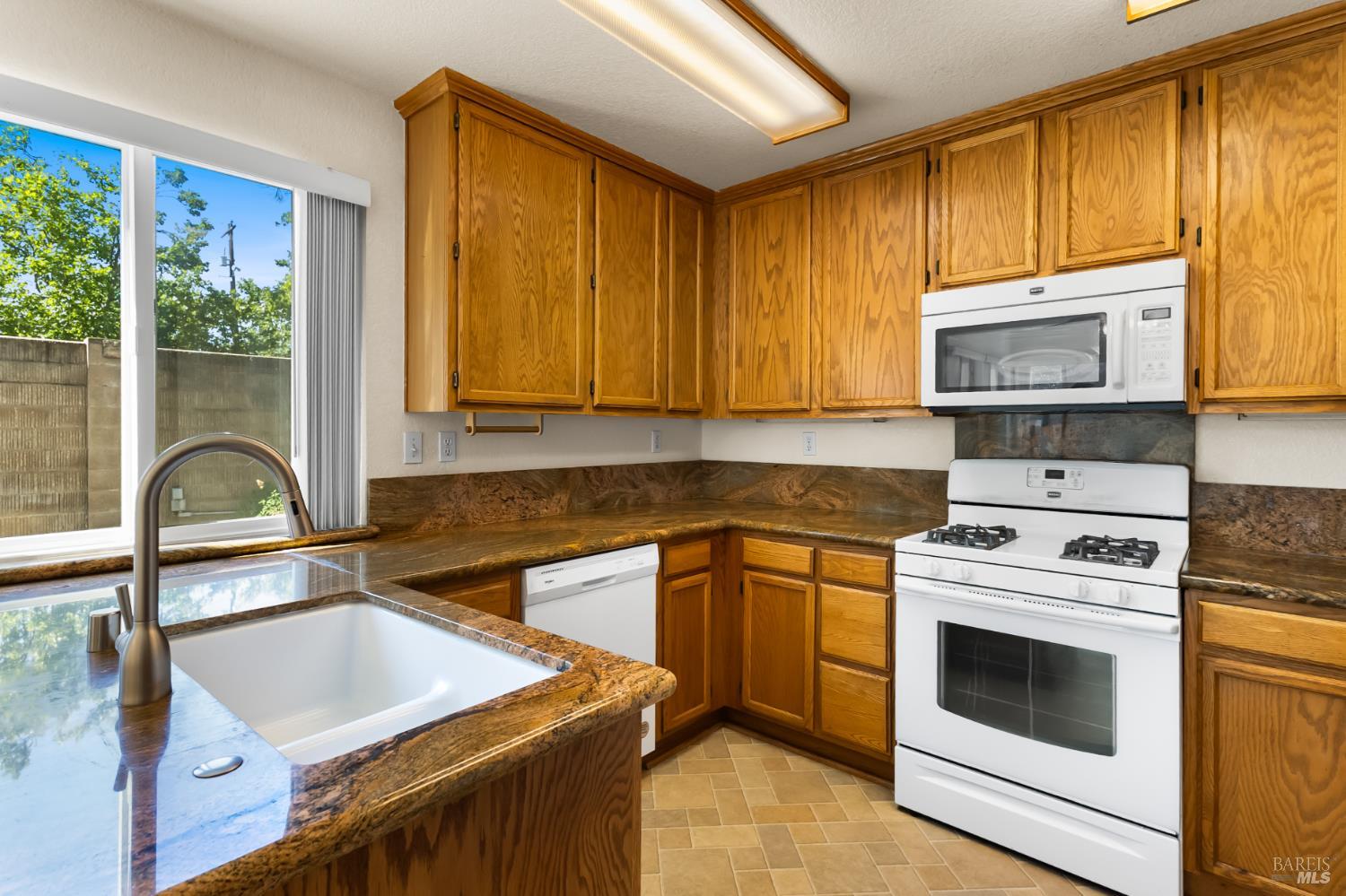 1109 Syracuse Circle Vacaville CA 95687