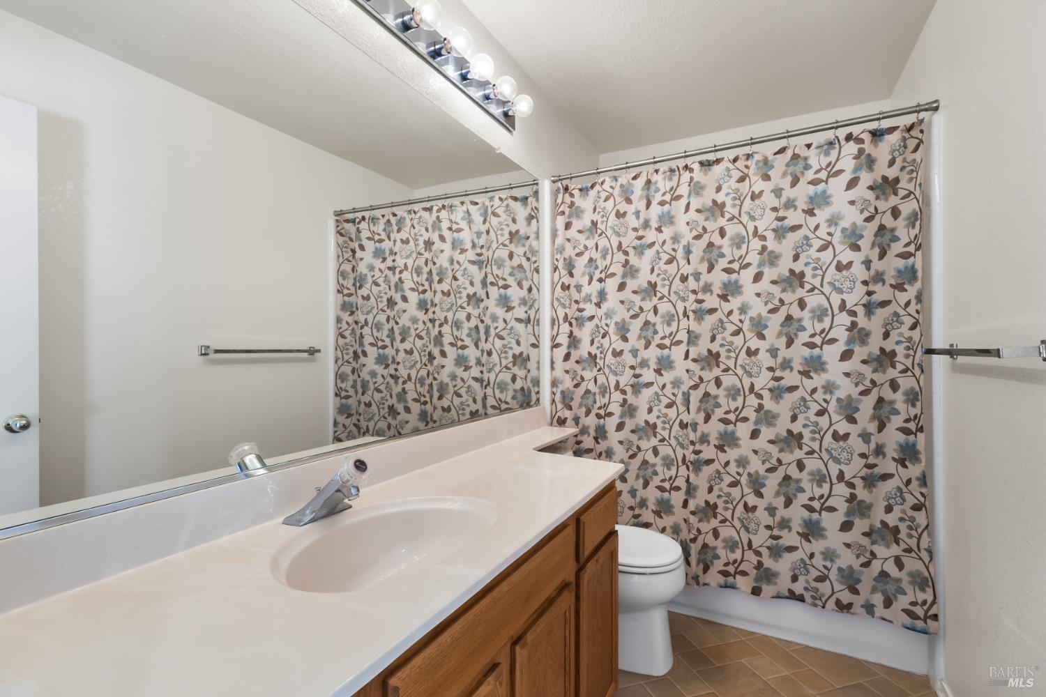1109 Syracuse Circle Vacaville CA 95687