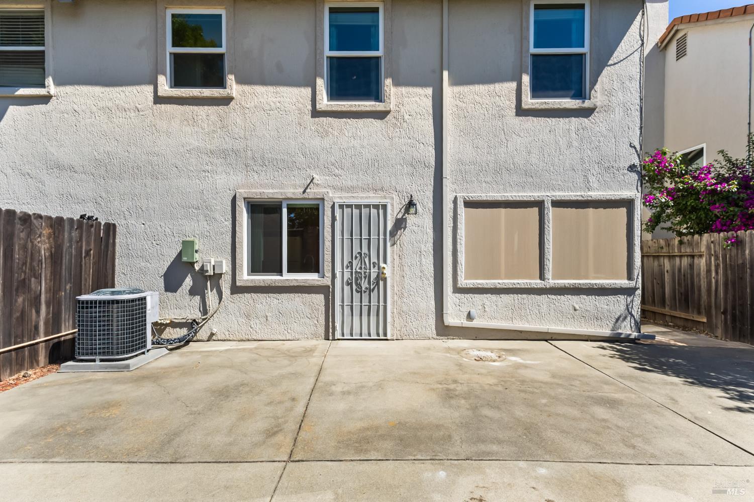 1109 Syracuse Circle Vacaville CA 95687