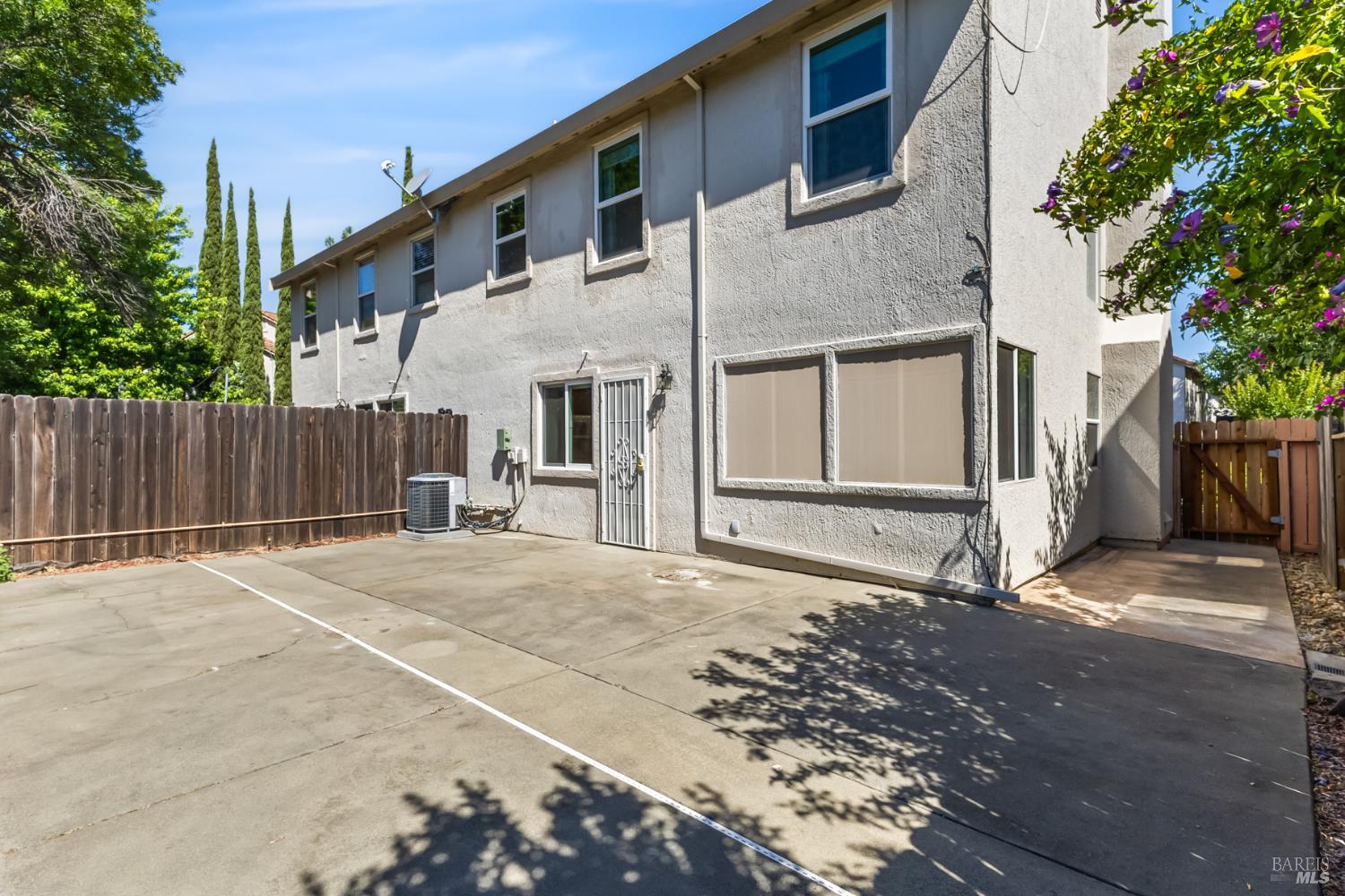 1109 Syracuse Circle Vacaville CA 95687
