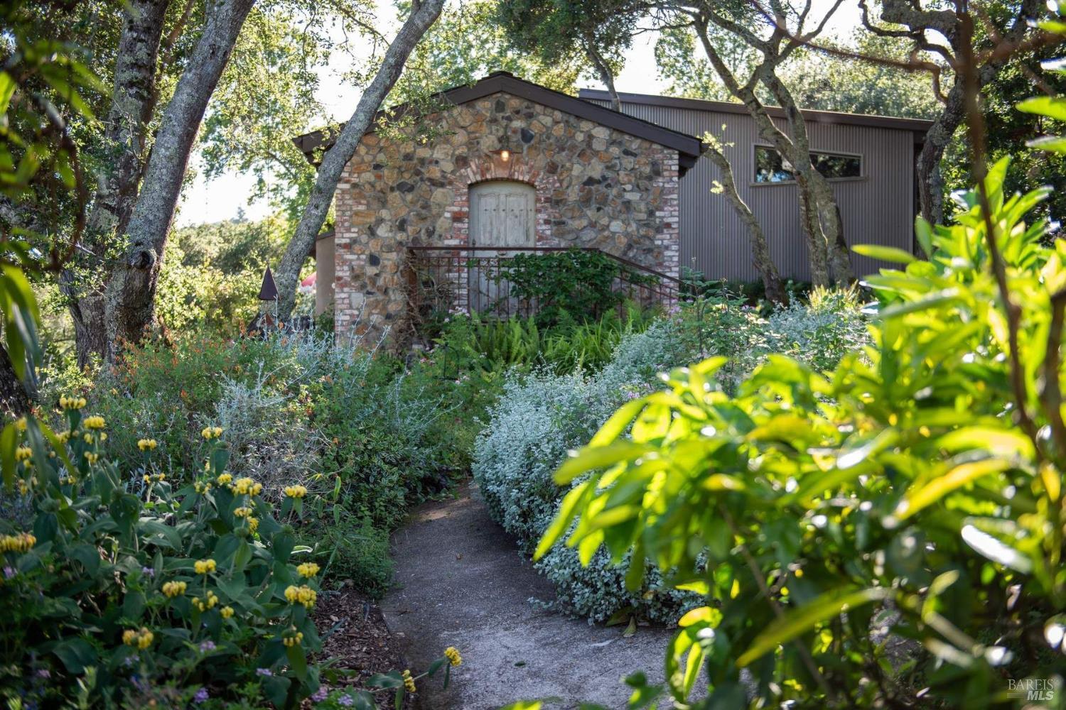 4296 Savannah Trail Santa Rosa CA 95404