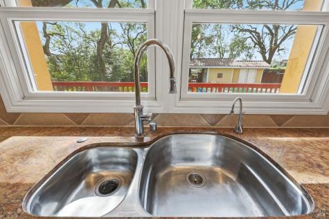 857 Wildwood Trail Santa Rosa CA 95409