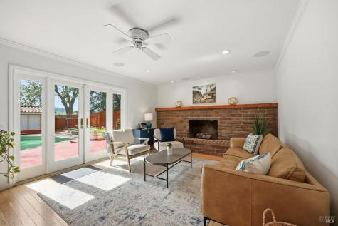 857 Wildwood Trail Santa Rosa CA 95409