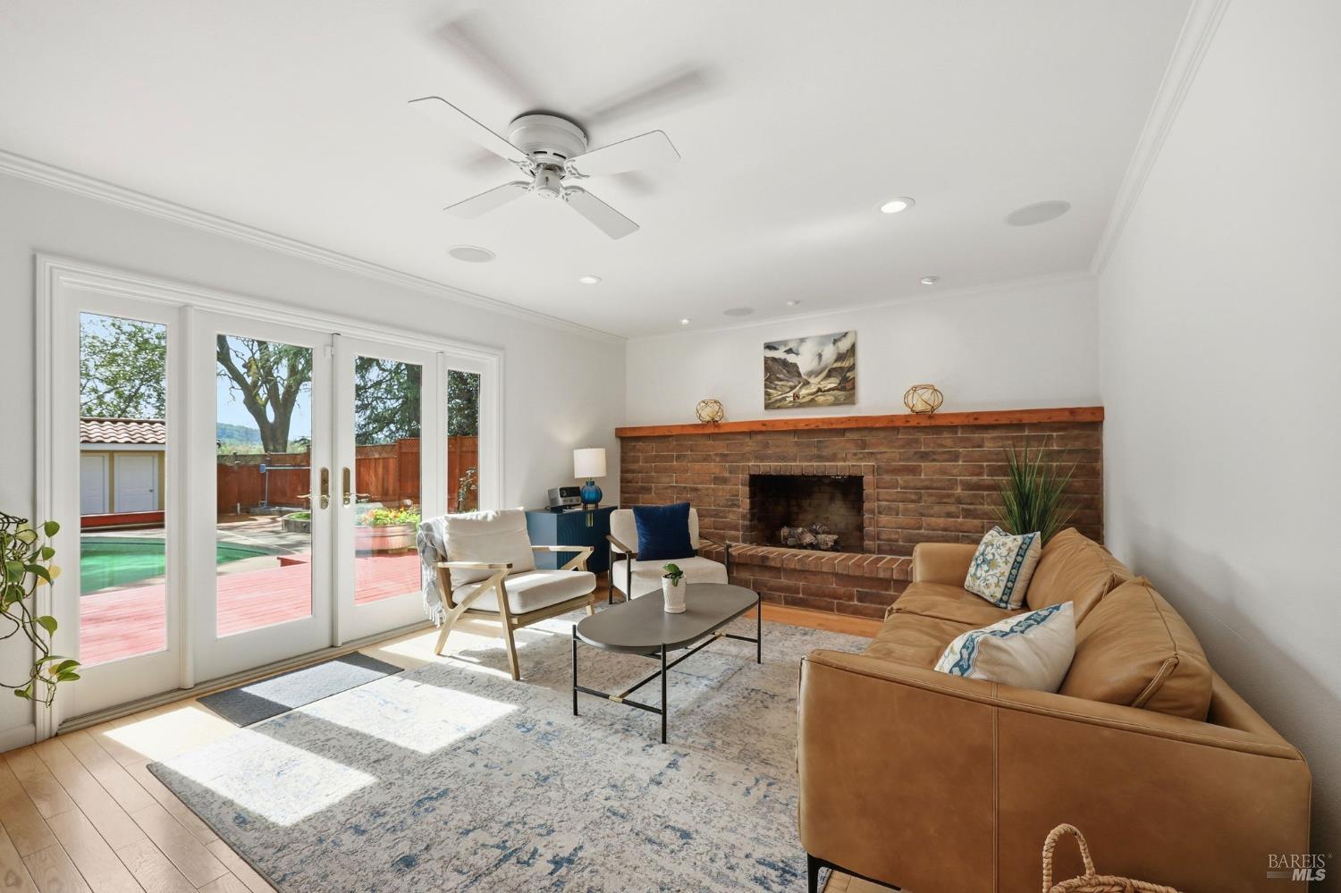 857 Wildwood Trail Santa Rosa CA 95409