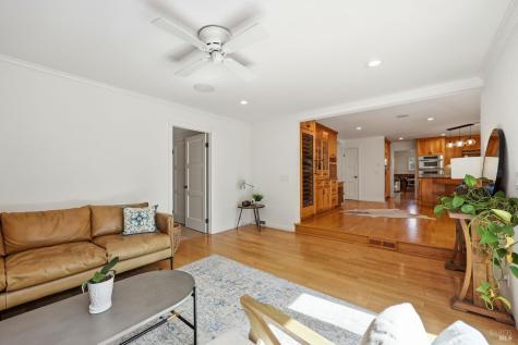 857 Wildwood Trail Santa Rosa CA 95409