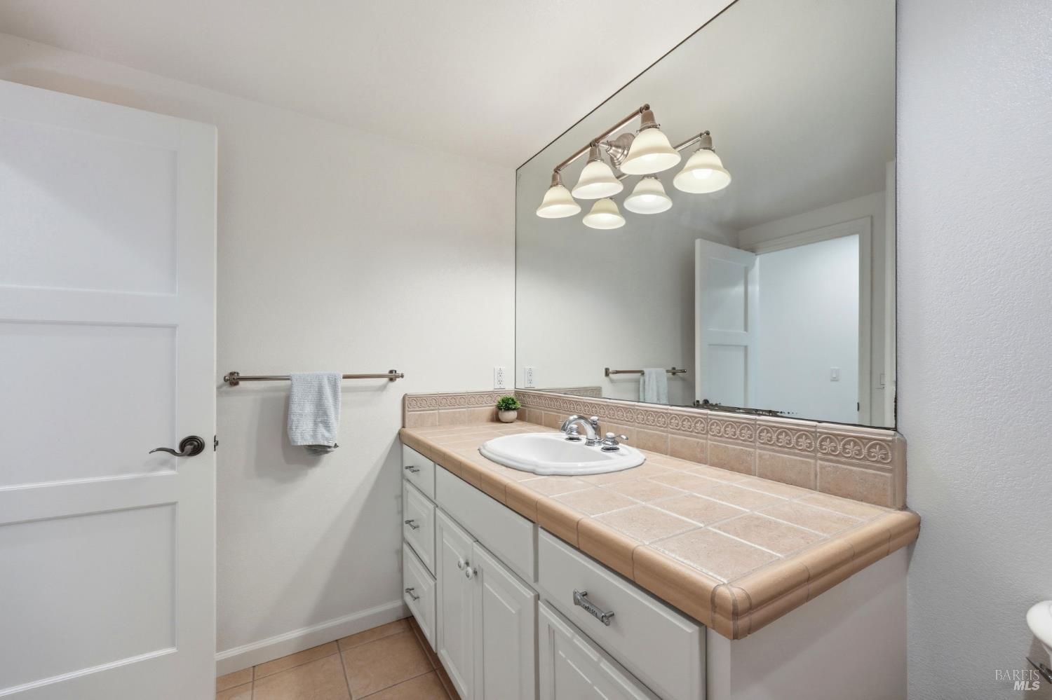 857 Wildwood Trail Santa Rosa CA 95409