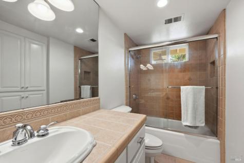 857 Wildwood Trail Santa Rosa CA 95409