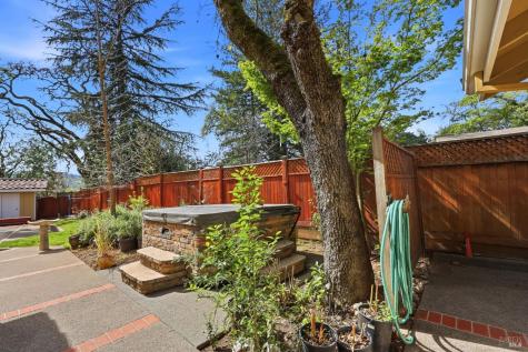857 Wildwood Trail Santa Rosa CA 95409