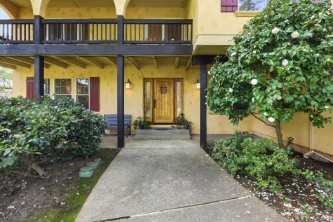 857 Wildwood Trail Santa Rosa CA 95409