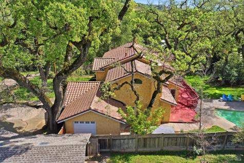 857 Wildwood Trail Santa Rosa CA 95409