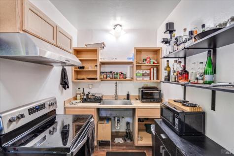 15101 Canyon 2 Road Guerneville CA 95446