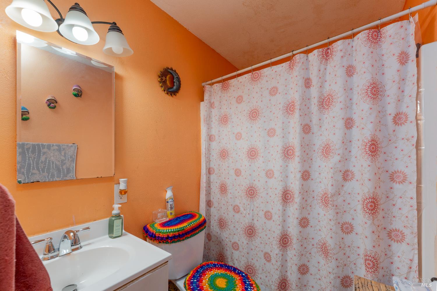 1367 Yokayo Drive Ukiah CA 95482
