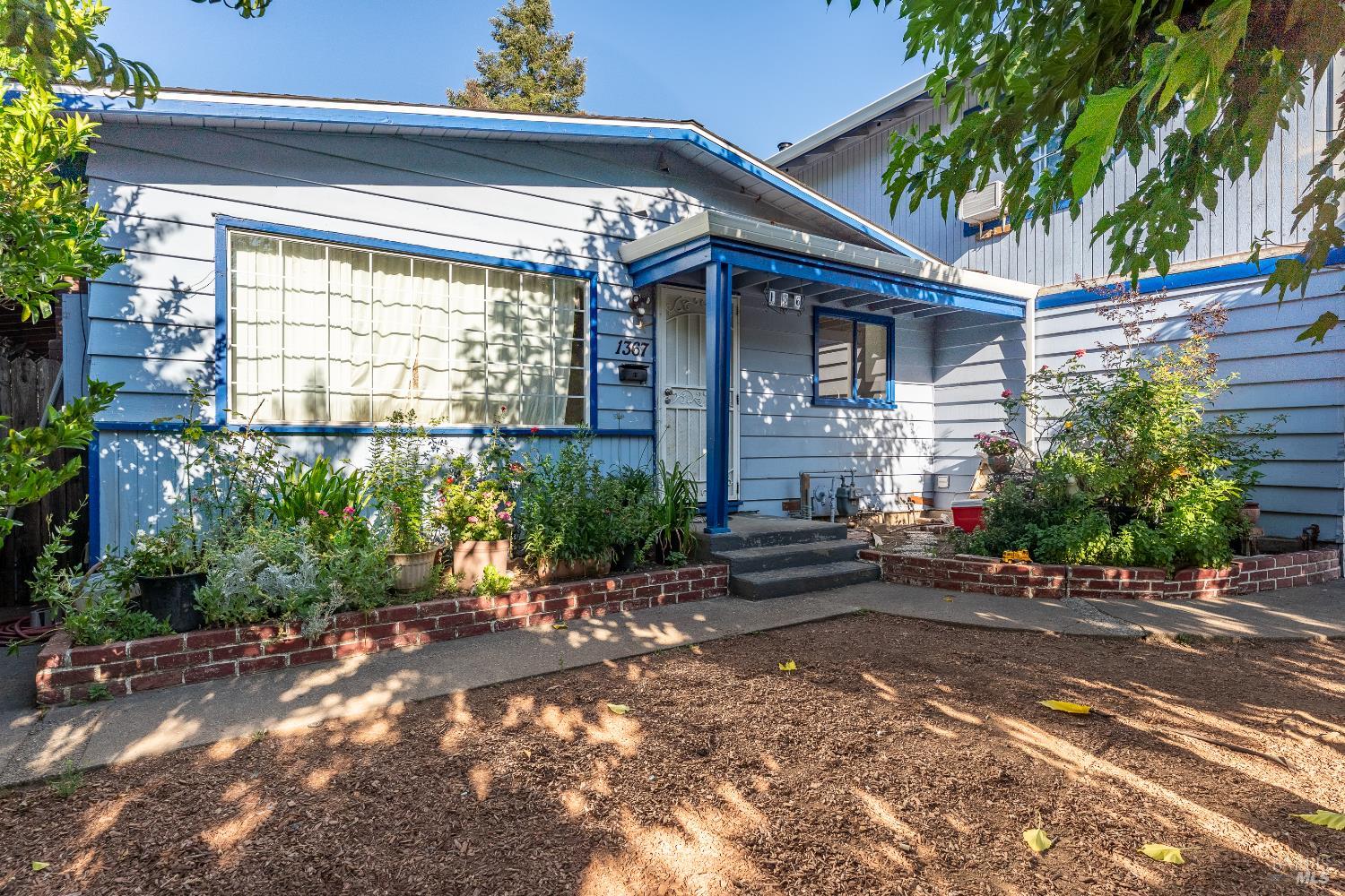 1367 Yokayo Drive Ukiah CA 95482