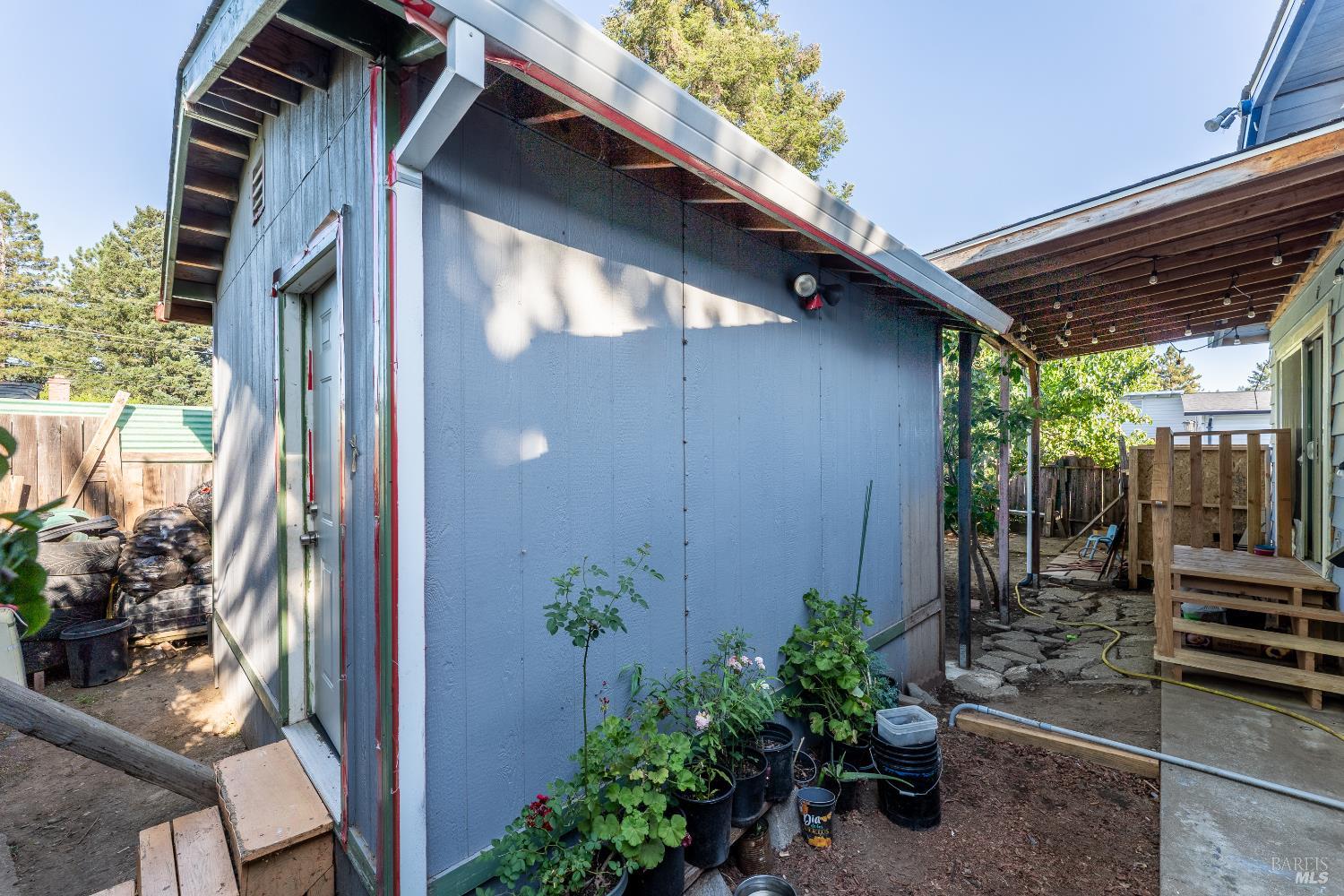 1367 Yokayo Drive Ukiah CA 95482