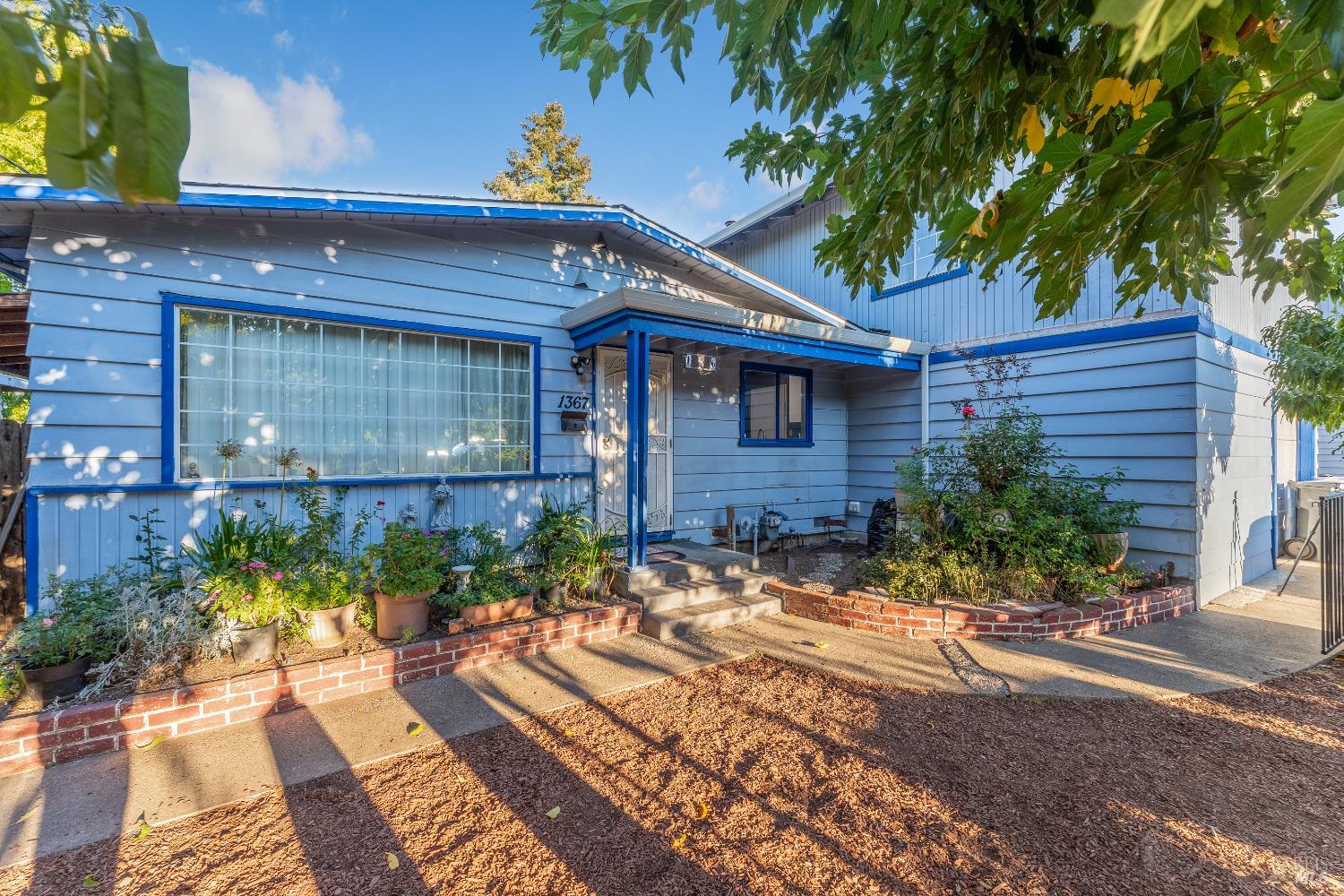 1367 Yokayo Drive Ukiah CA 95482