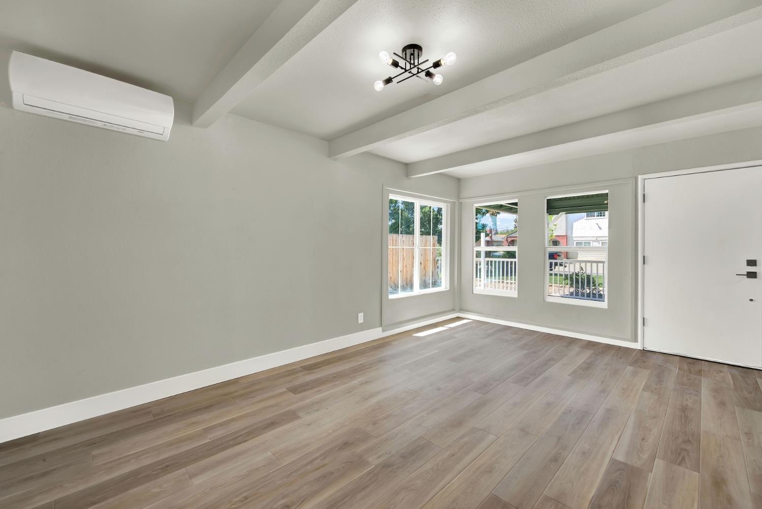817 Jefferson Winters CA 95694