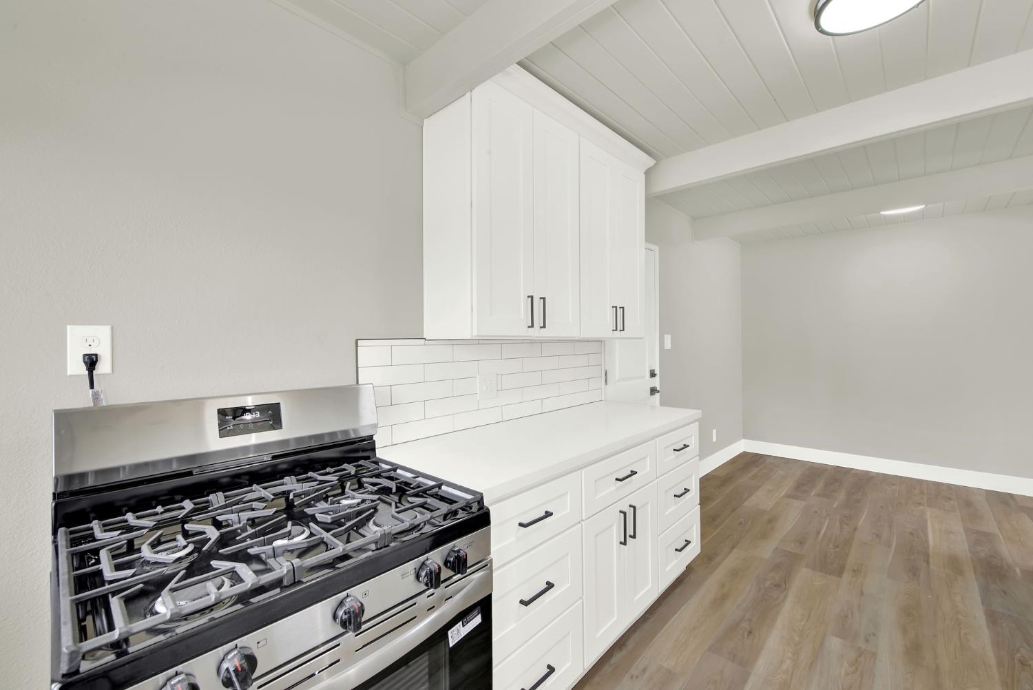 817 Jefferson Winters CA 95694