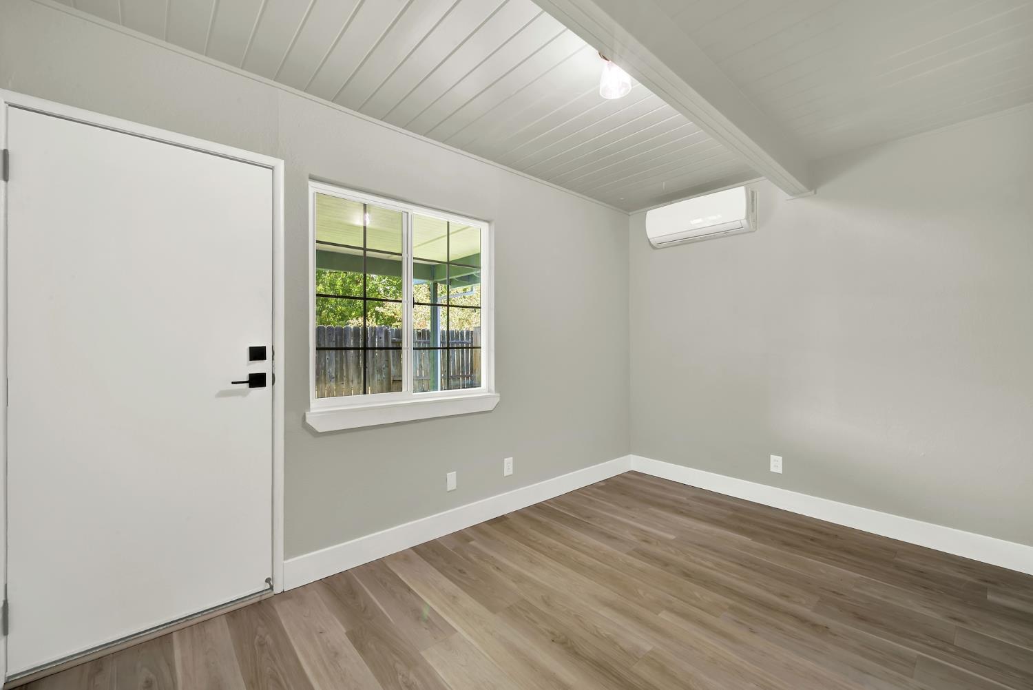817 Jefferson Winters CA 95694