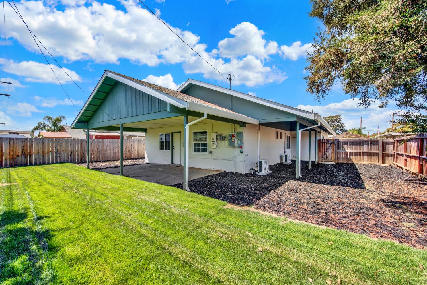 817 Jefferson Winters CA 95694