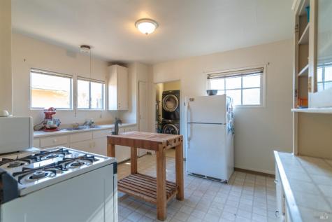 717-719 Brown Street Santa Rosa CA 95404