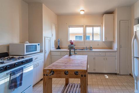 717-719 Brown Street Santa Rosa CA 95404