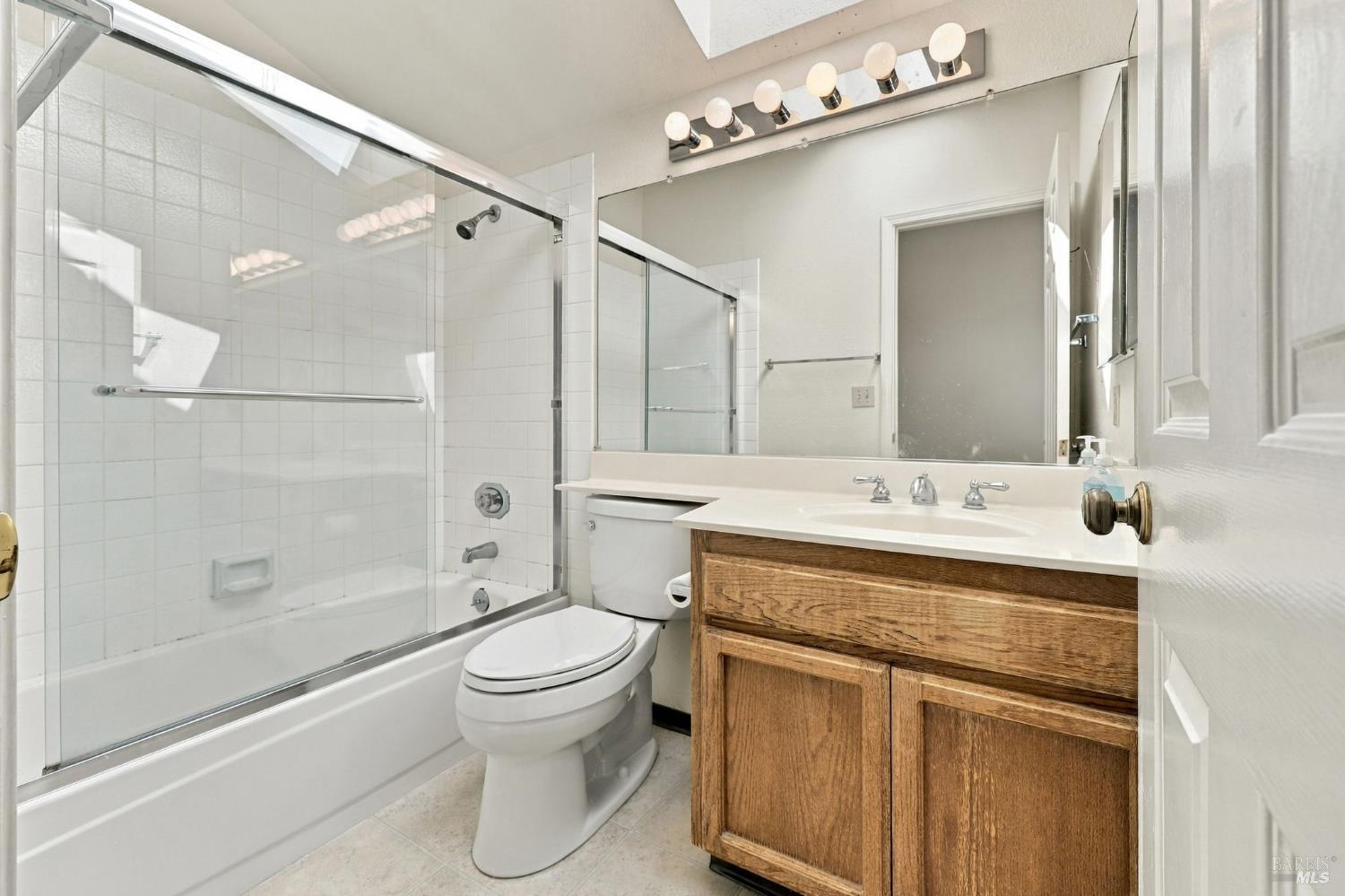 518 March Avenue Healdsburg CA 95448