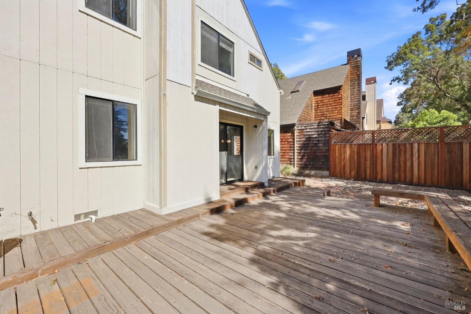 518 March Avenue Healdsburg CA 95448