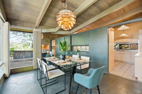 2348 Sycamore Avenue Santa Rosa CA 95404