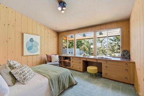 2348 Sycamore Avenue Santa Rosa CA 95404