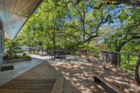 2348 Sycamore Avenue Santa Rosa CA 95404