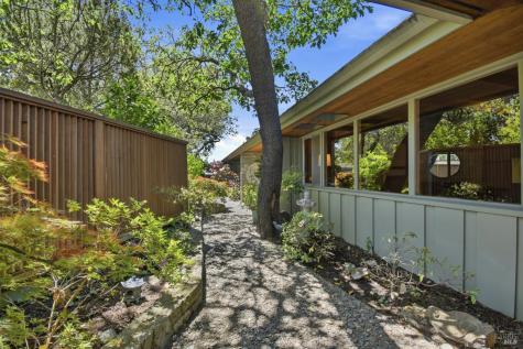 2348 Sycamore Avenue Santa Rosa CA 95404