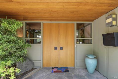 2348 Sycamore Avenue Santa Rosa CA 95404